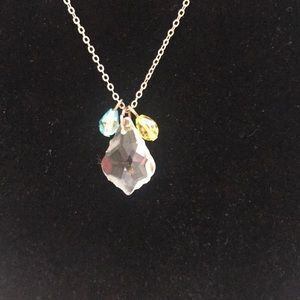 Crystal necklace adjustable length